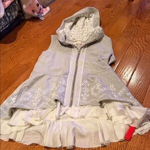 Lace sweatshirt vest